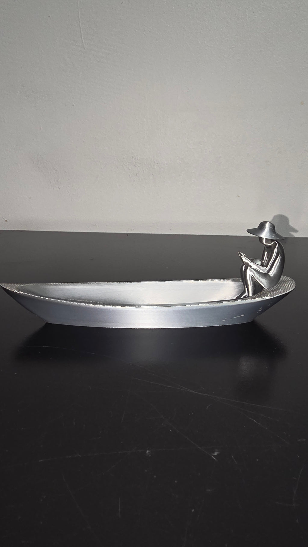 Silk Fisherman Incense Holder